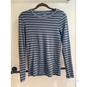 Gap - Black and Grey Stripper Fitted Long Sleeve Shirt
